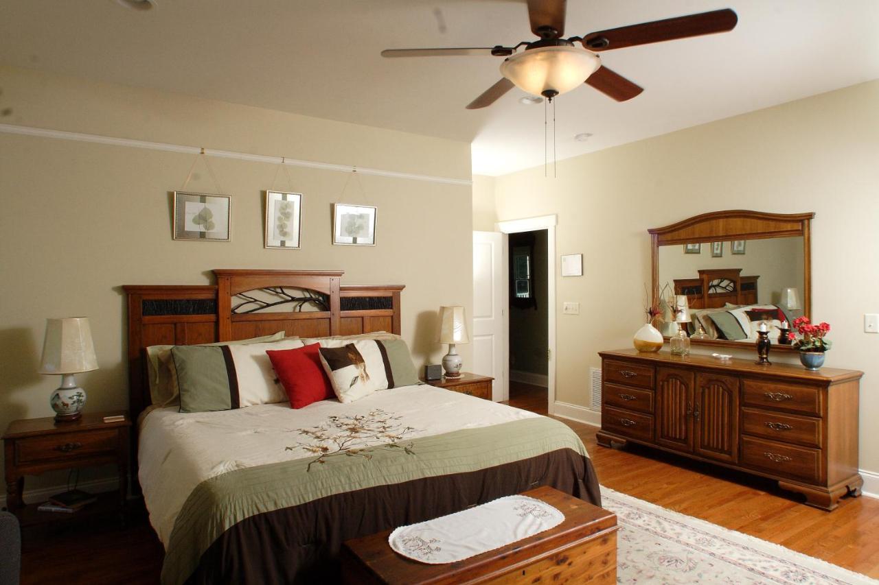  | Seven Oaks Inn Bed and Breakfast