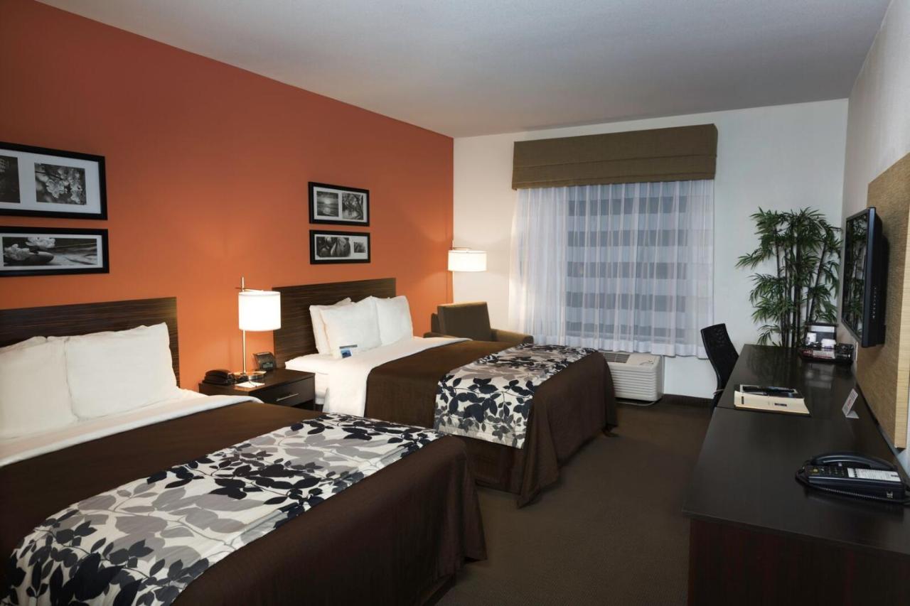 | Sleep Inn & Suites Austin – Tech Center