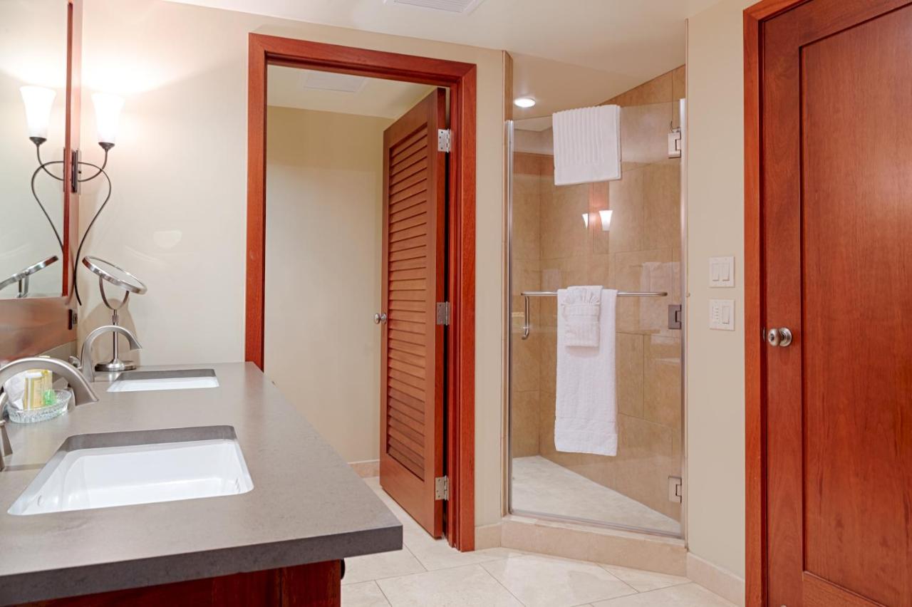 | Sixth Floor Villa with Sunrise View - Beach Tower at Ko Olina Beach Villas Resort