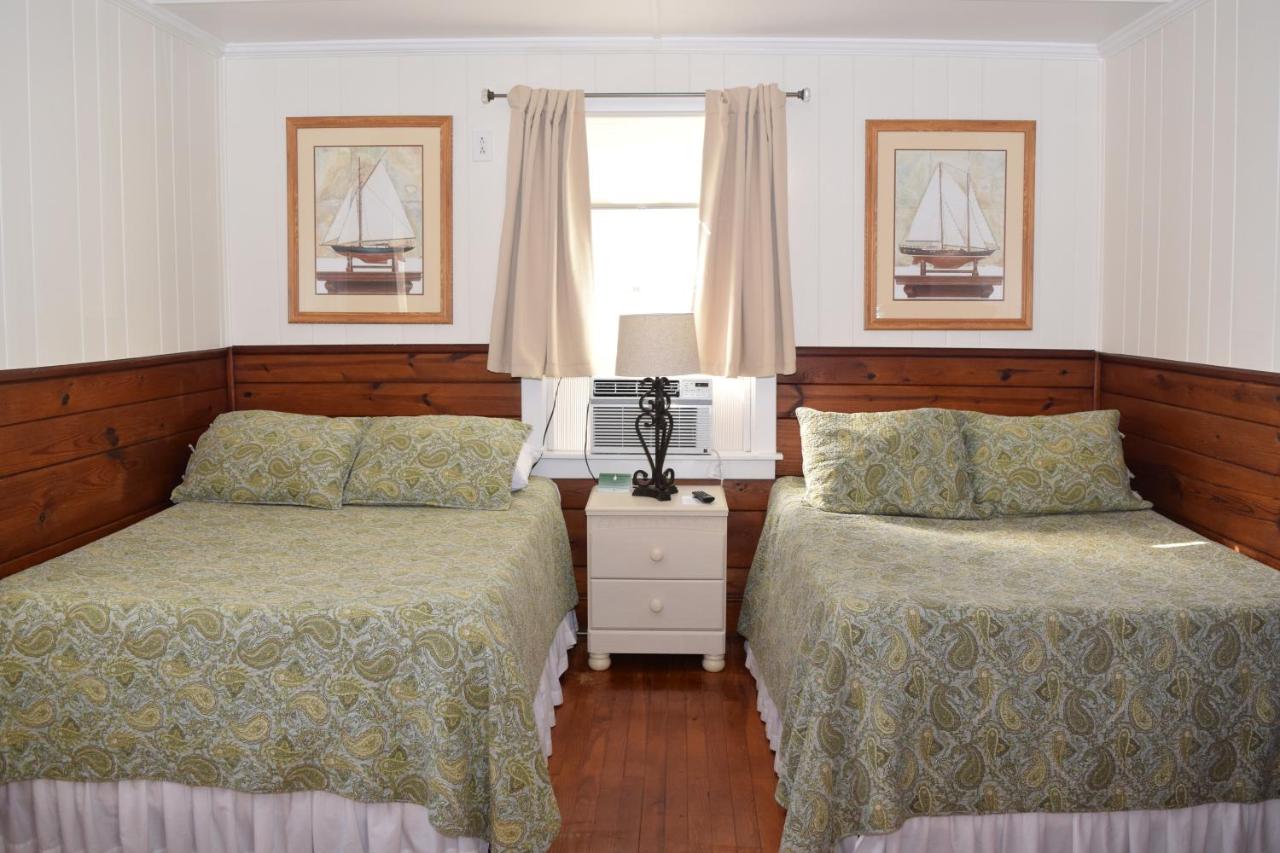 Two-Bedroom Suite at Blackbeard's Lodge