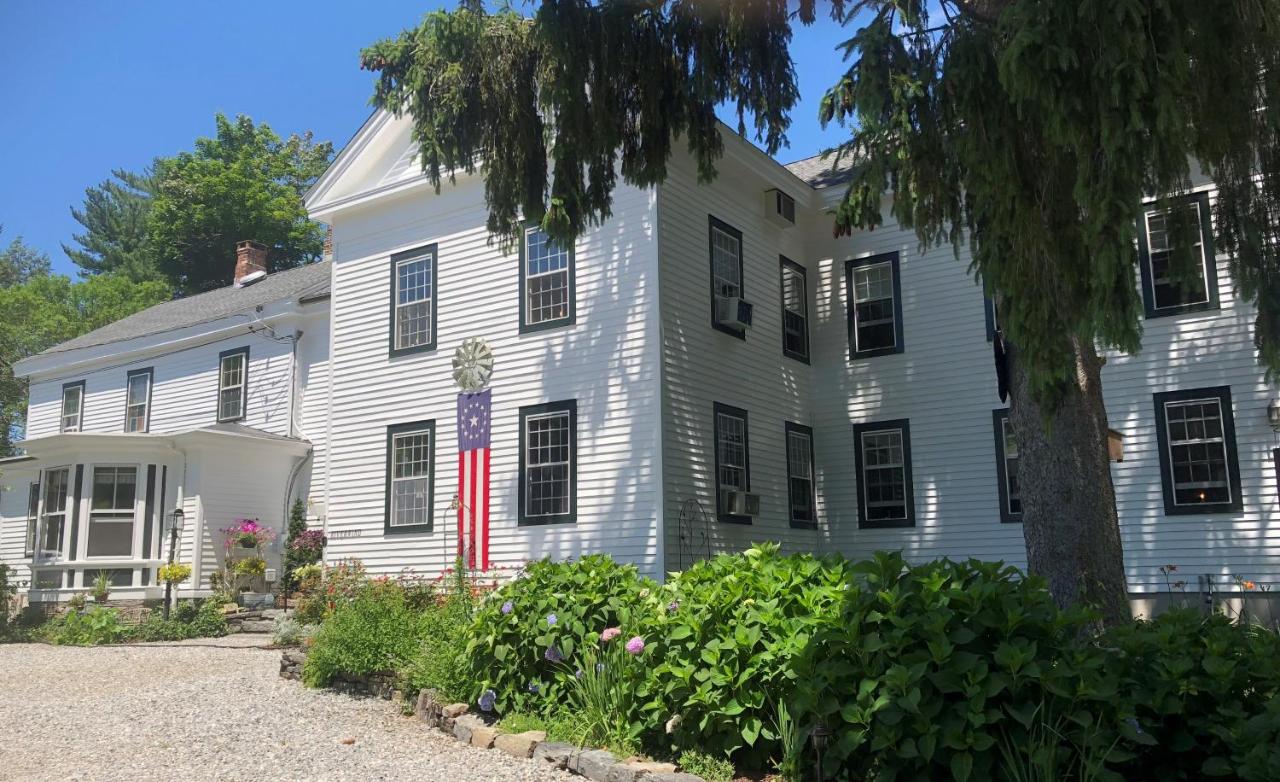  | Riverwind Inn Bed and Breakfast