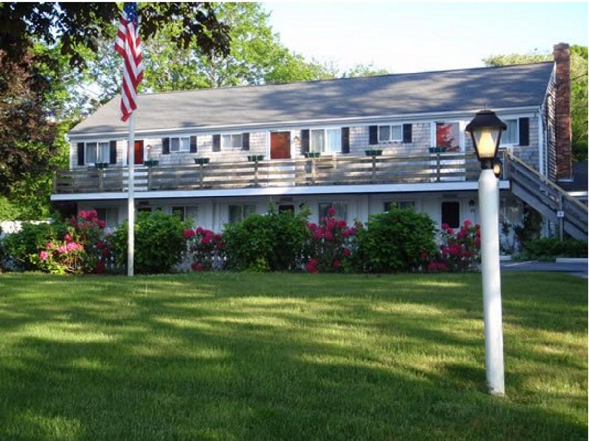 | Sesuit Harbor House