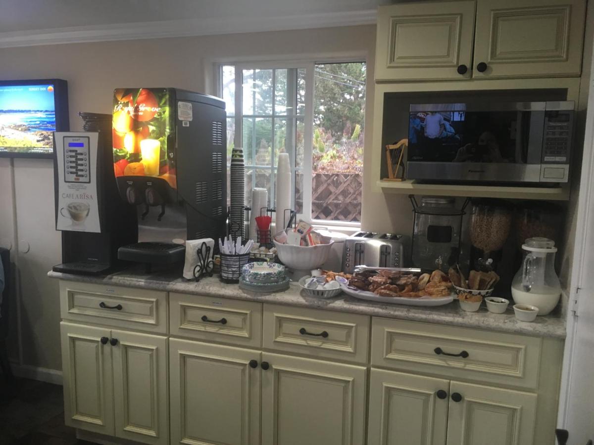 | Sunset Inn Pacific Grove