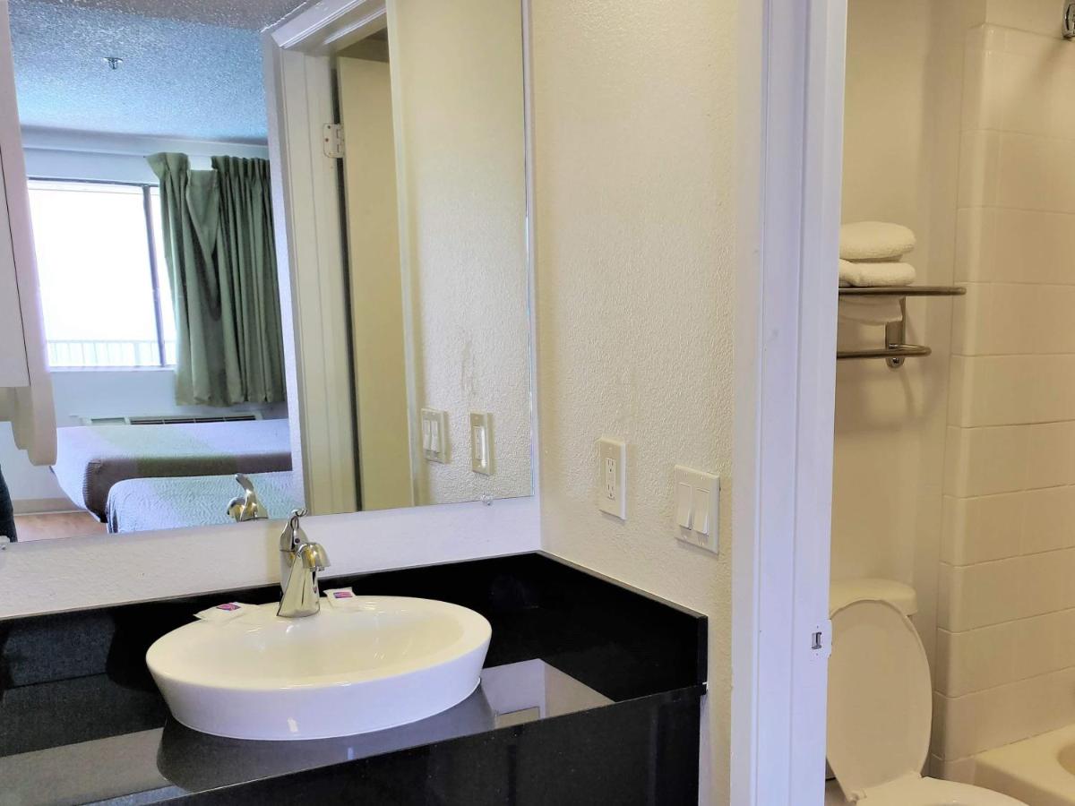| Studio 6-Fresno, CA - Extended Stay