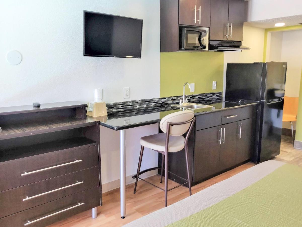 | Studio 6-Fresno, CA - Extended Stay