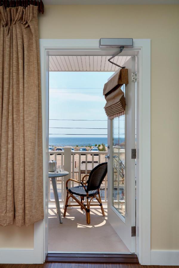 | The Hotel Maria