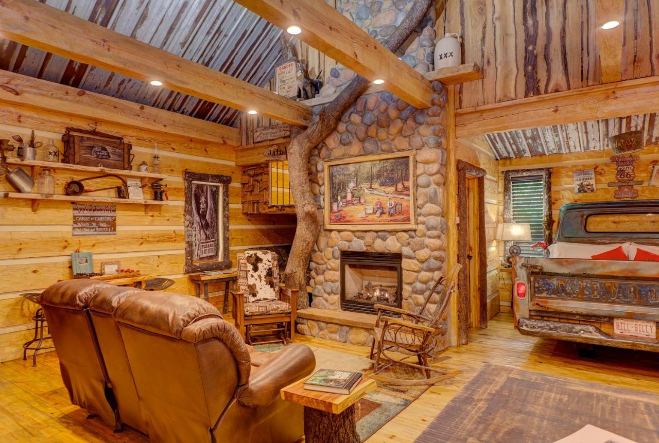 | Fox Pass Cabins