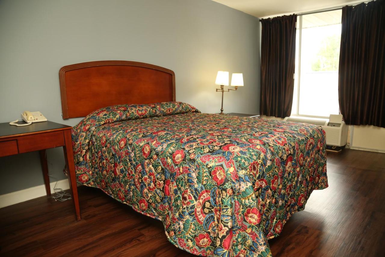  | Economy Inn - Charlotte