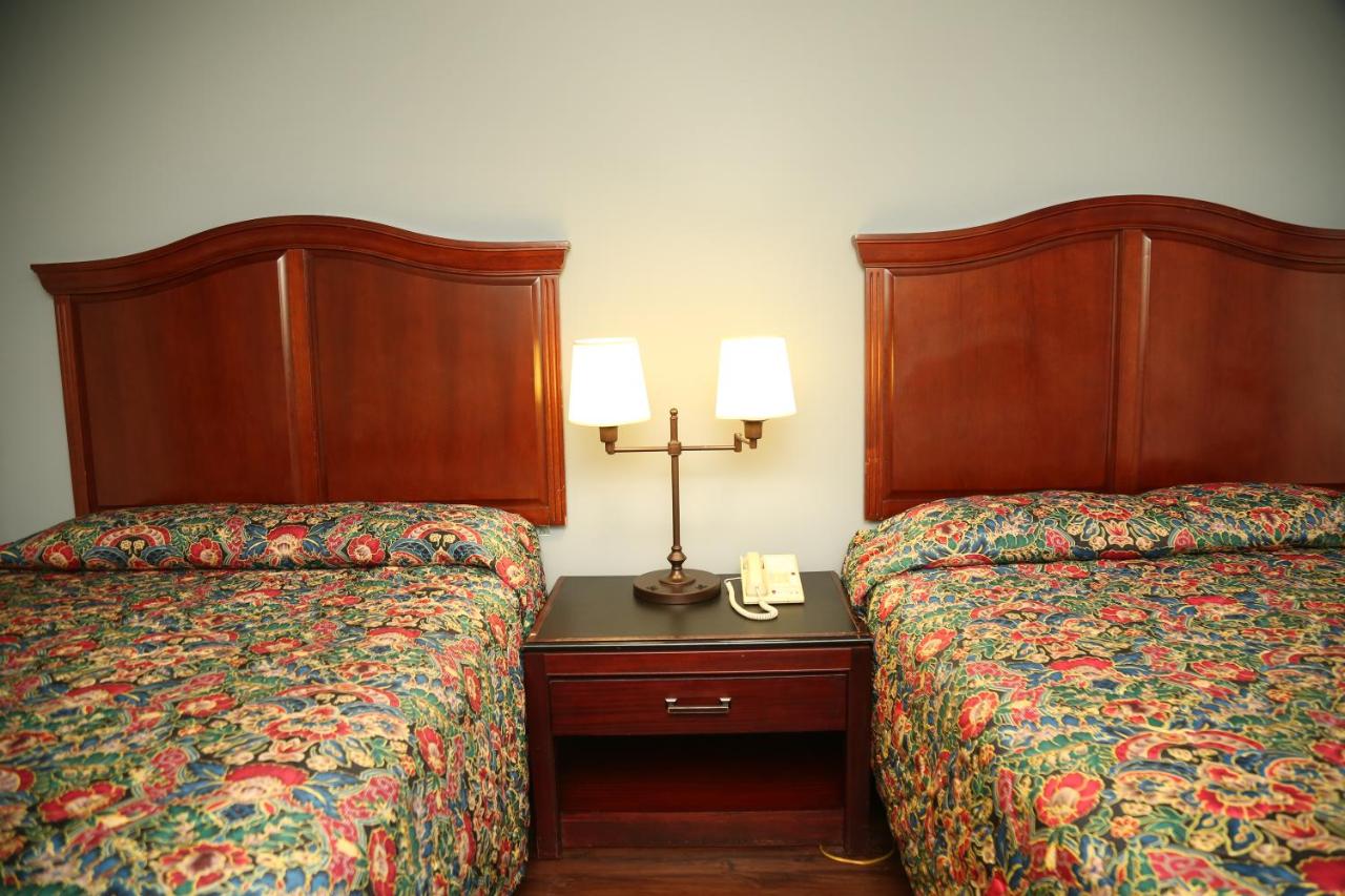  | Economy Inn - Charlotte