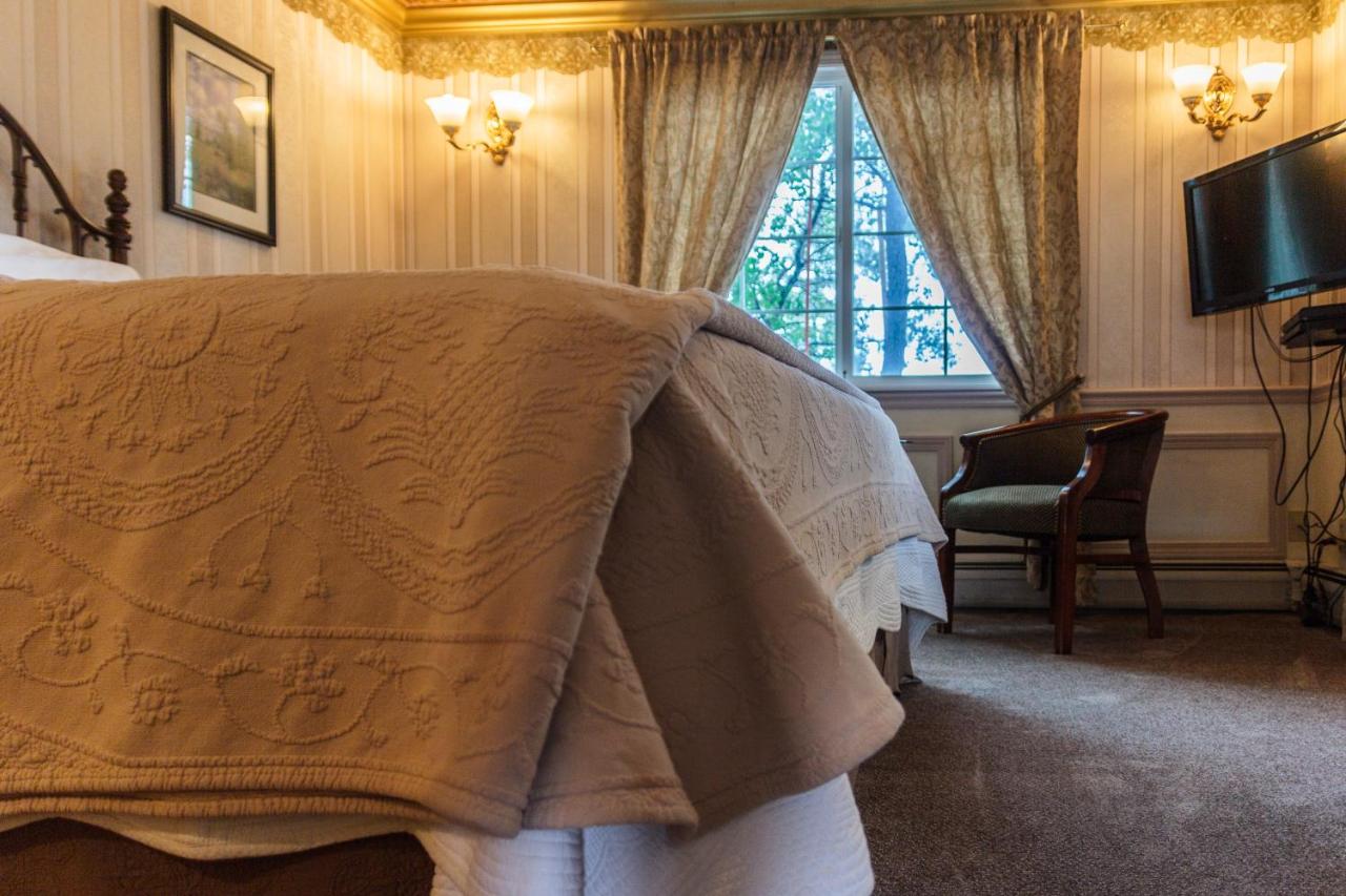 | Frisco Lodge