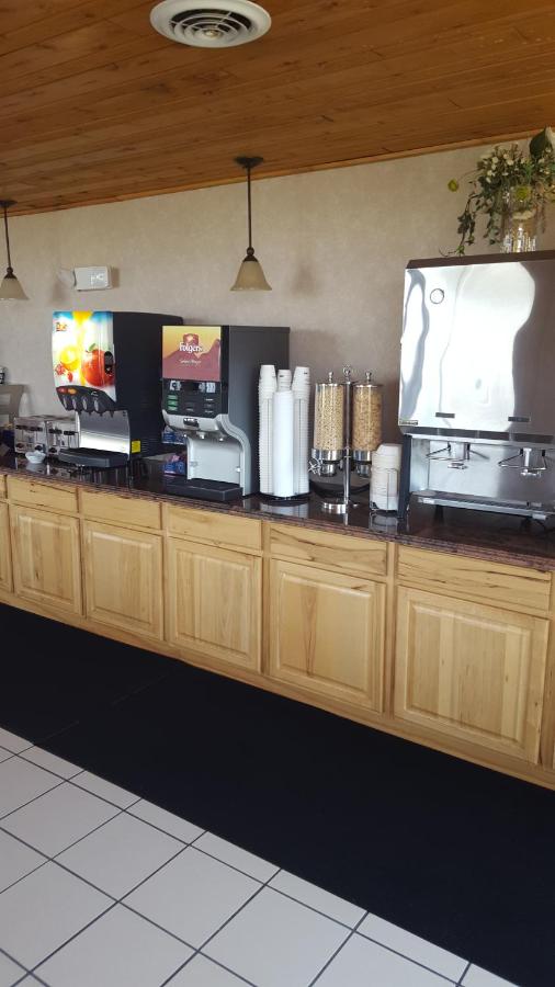 | Best Western Plus Dockside Waterfront Inn