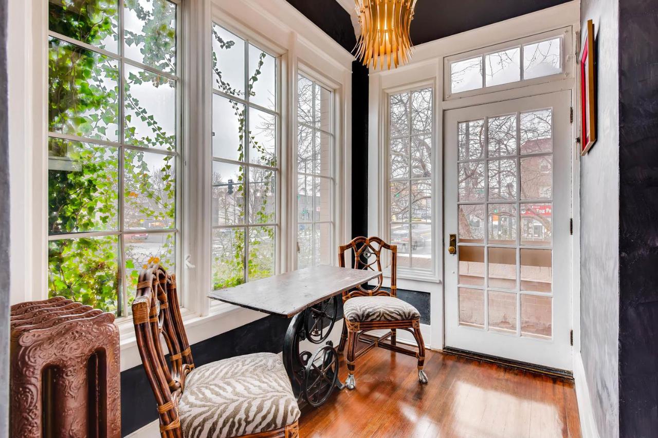  | The Holiday Chalet Victorian