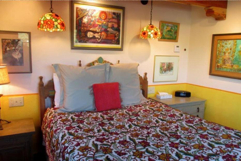 | La Dona Luz Inn an Historic B&B