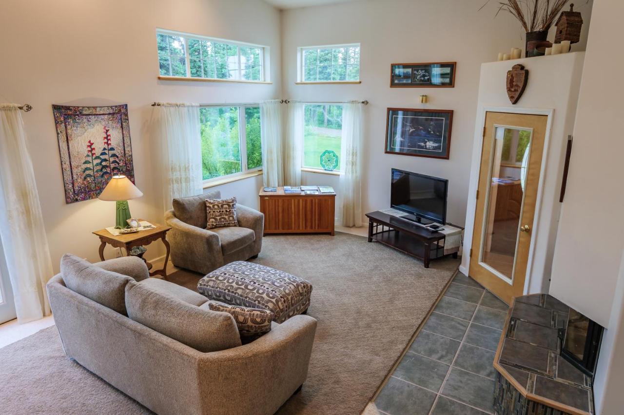 | Denali Primrose B&B