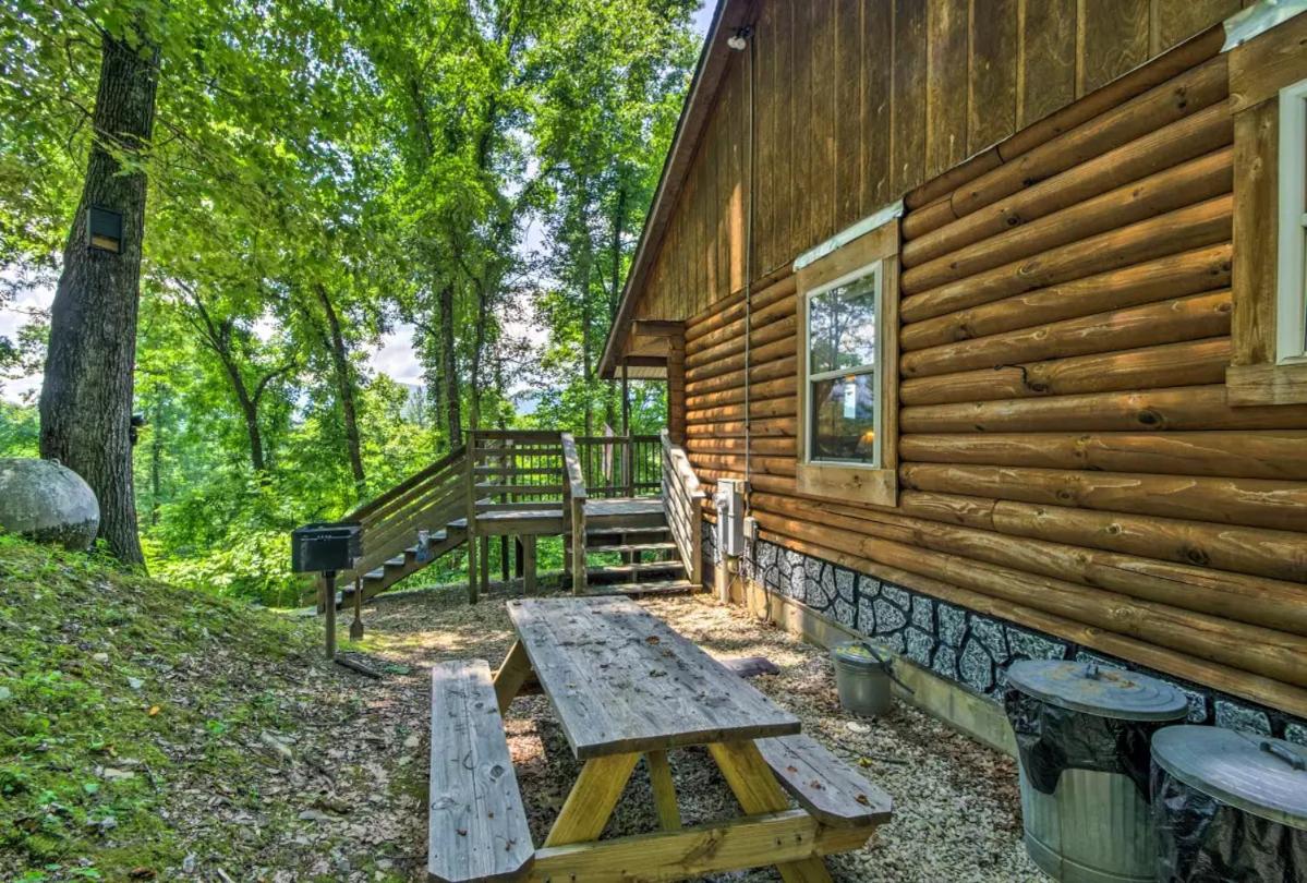 | Nantahala Cabins