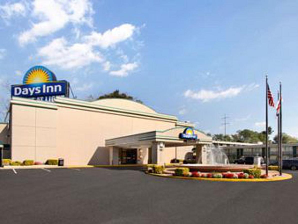 | Days Inn by Wyndham Washington DC/Gateway