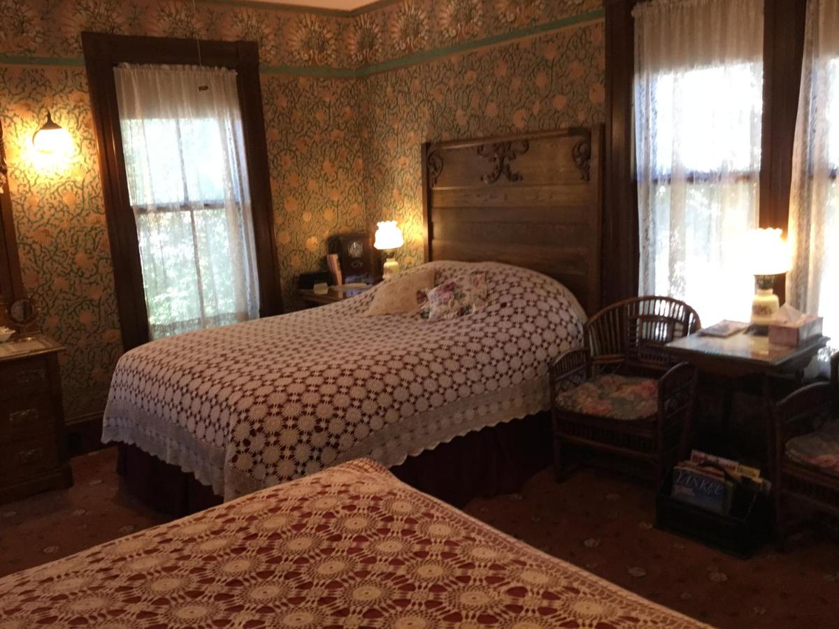 | Allen House Inn