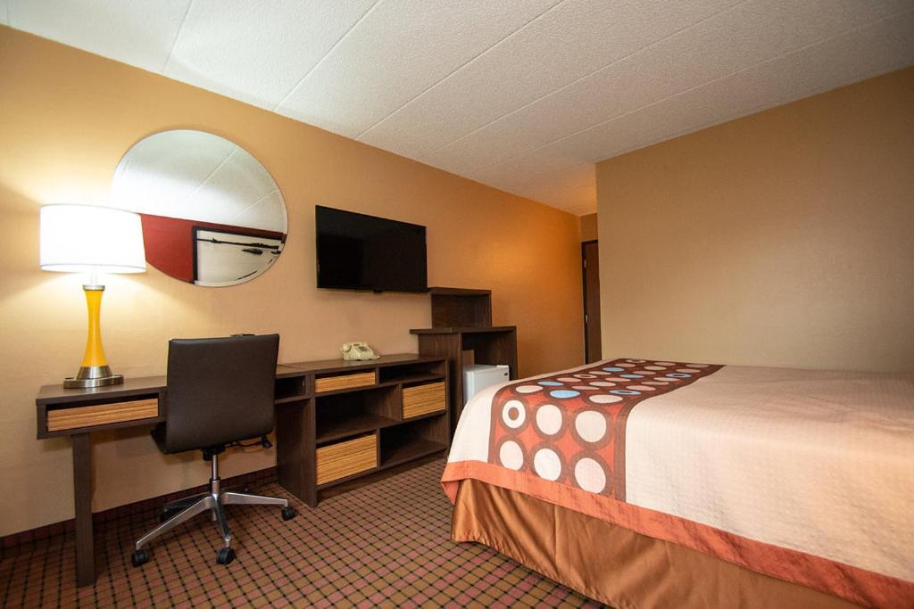 Double Room - Smoking at Super 8 by Wyndham Brooklyn Center/MPLS