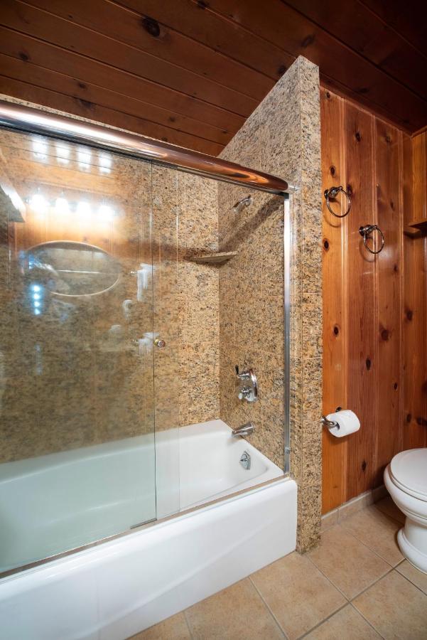 | 48 Sugar Pine Suite