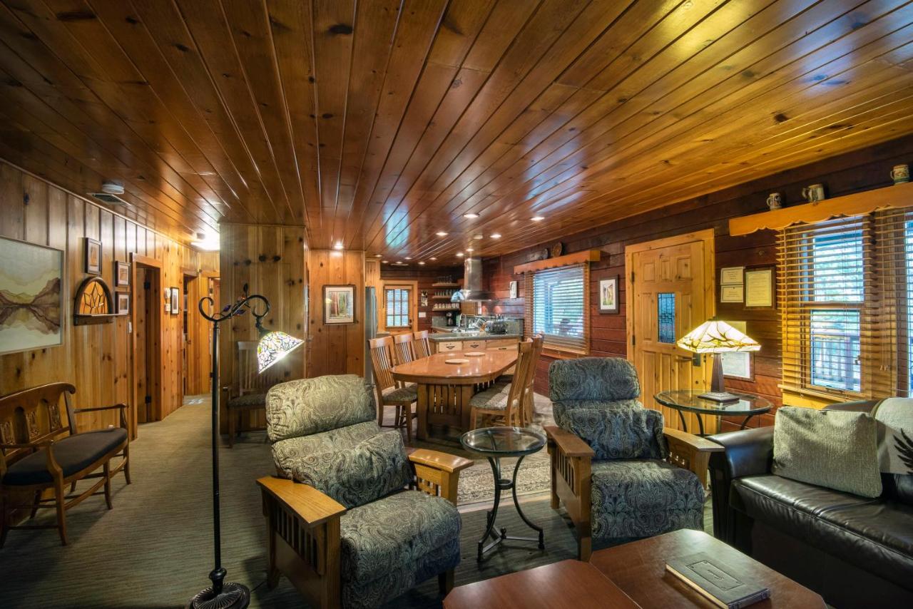 | 48 Sugar Pine Suite