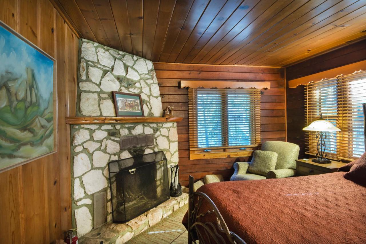 | 48 Sugar Pine Suite