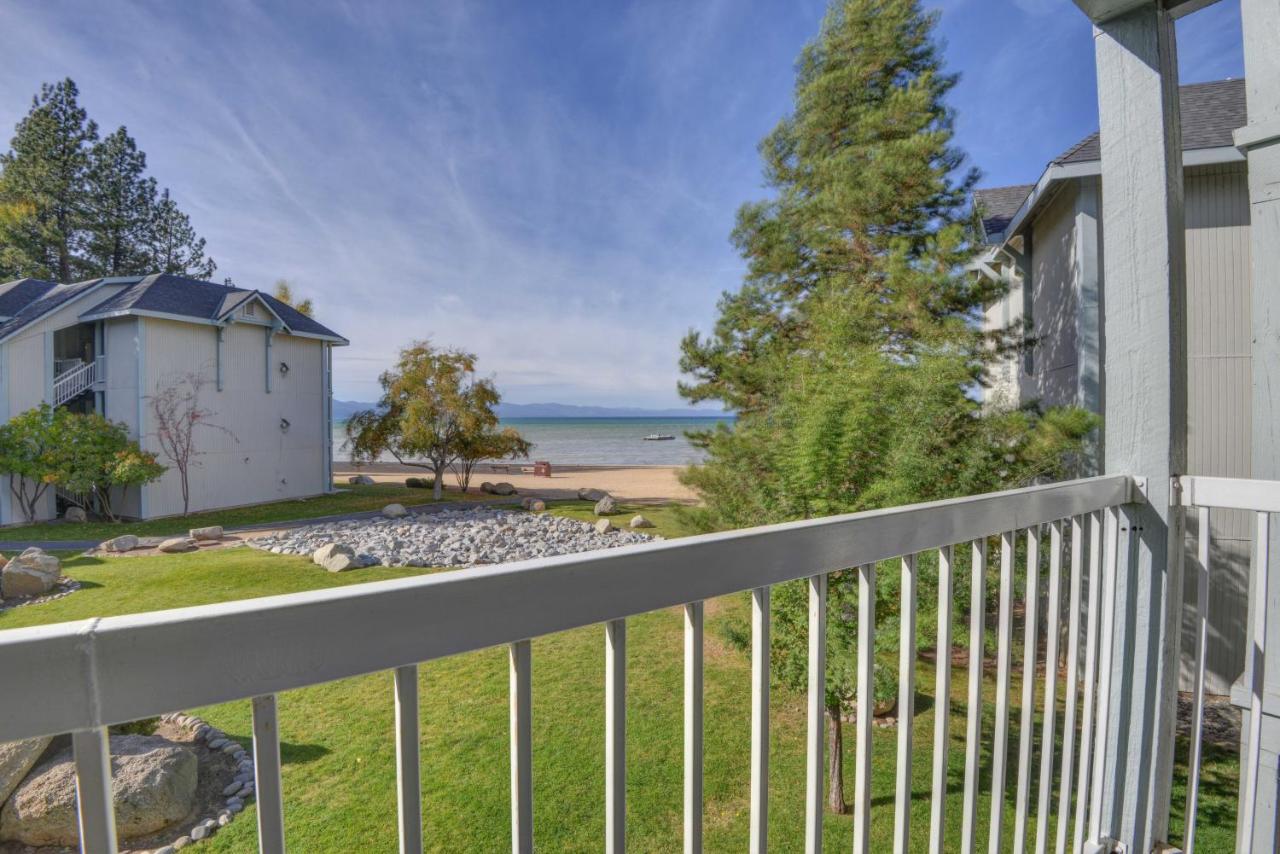 King Room with Partial Lake View at Beach Retreat & Lodge at Tahoe