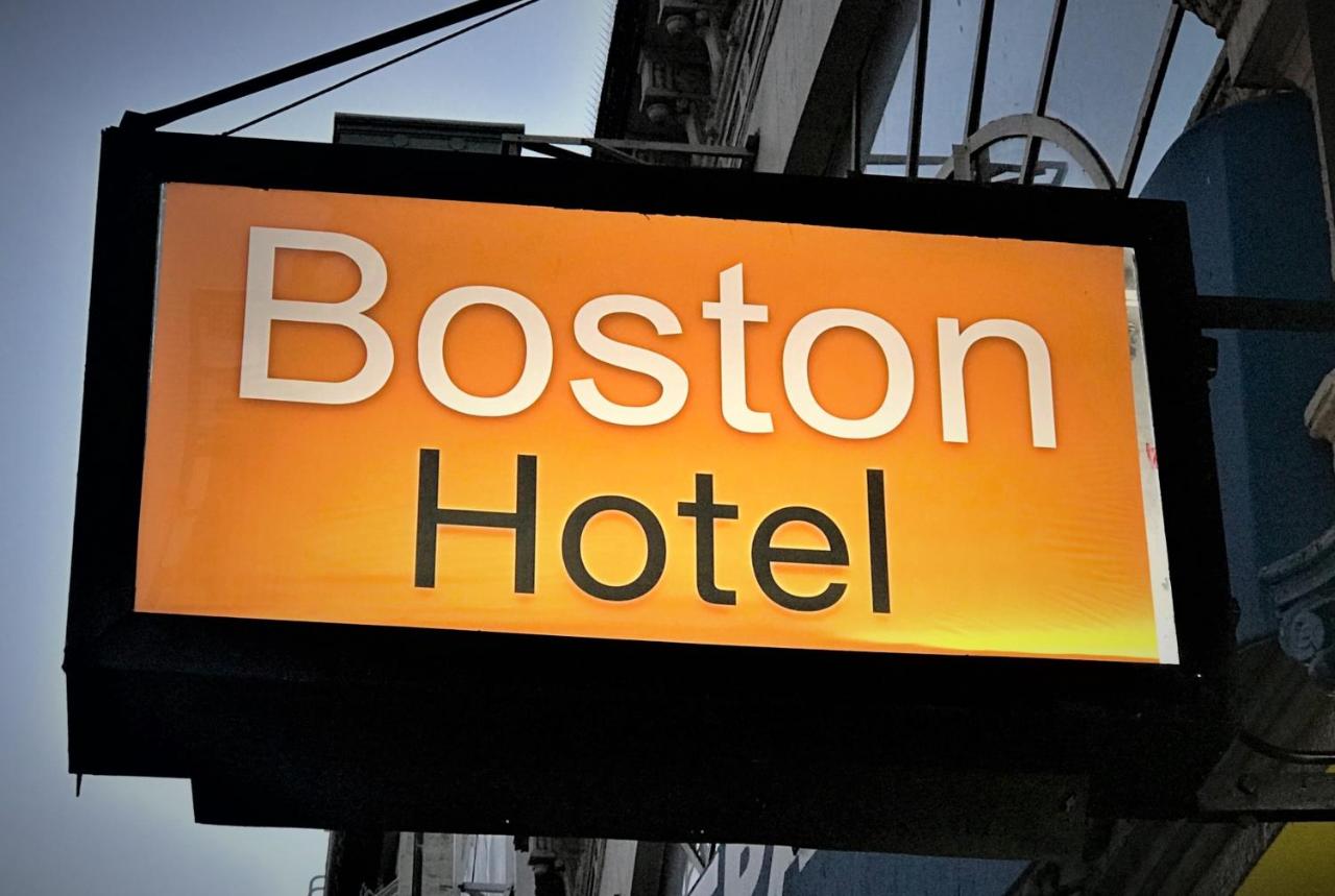  | Boston Hotel