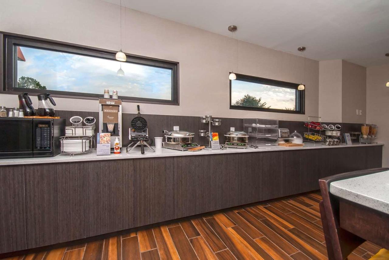  | Best Western Travelers Rest Greenville