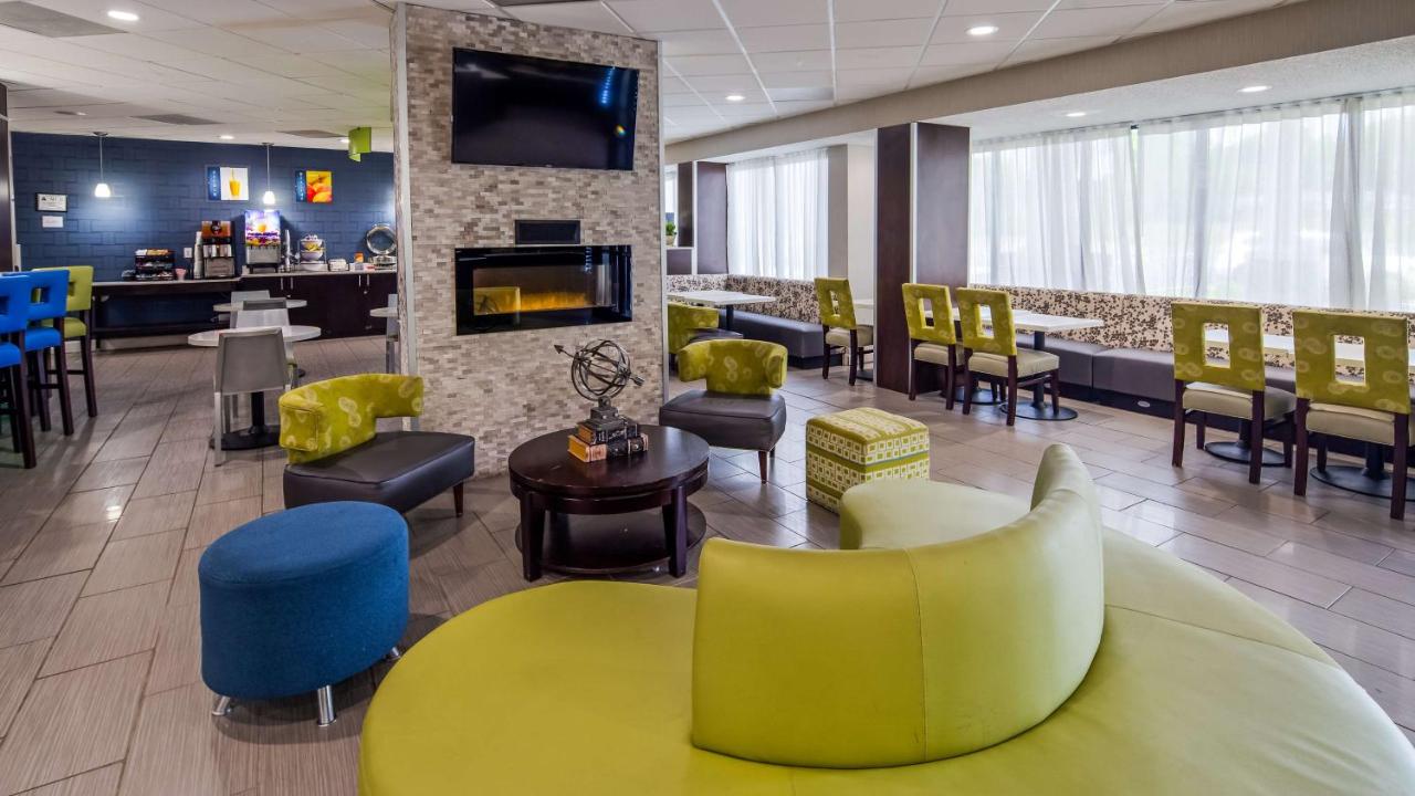  | Best Western Plus Hanes Mall