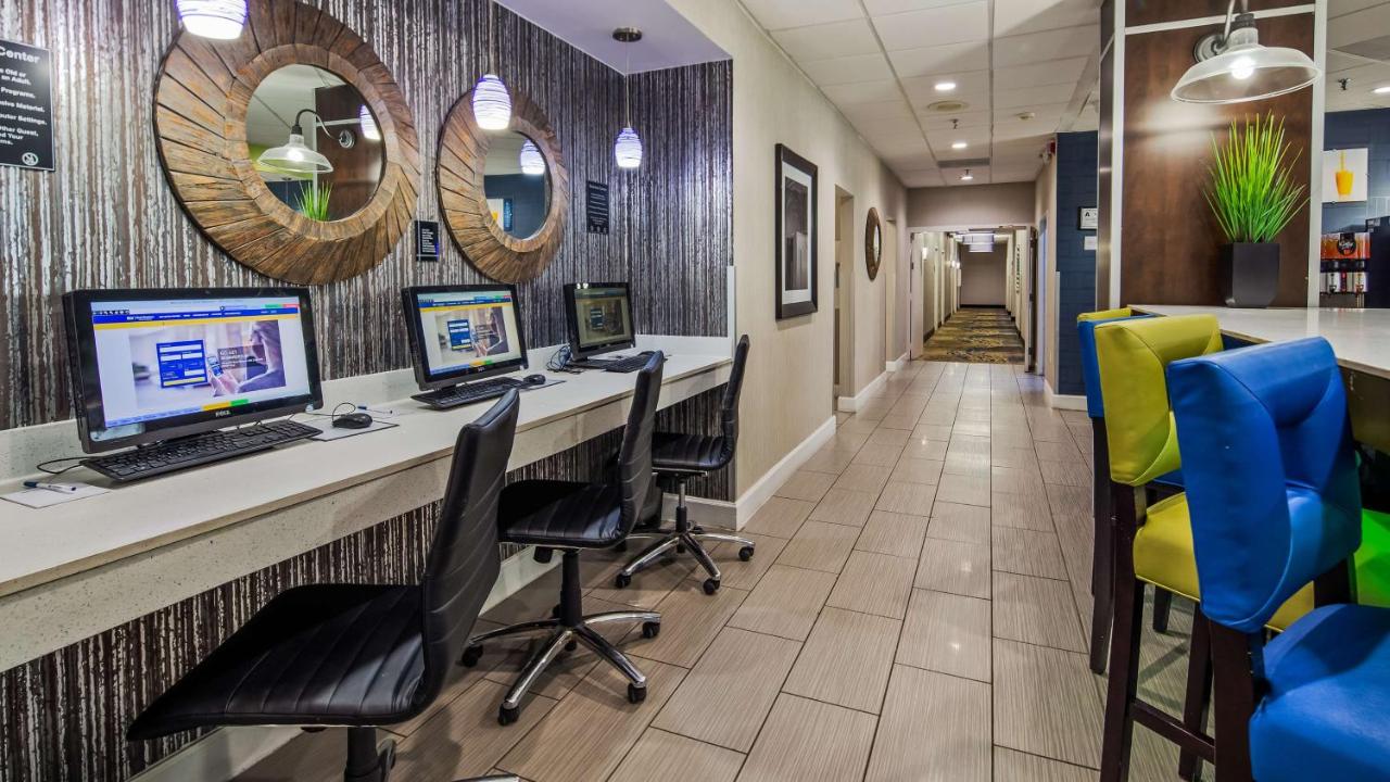  | Best Western Plus Hanes Mall