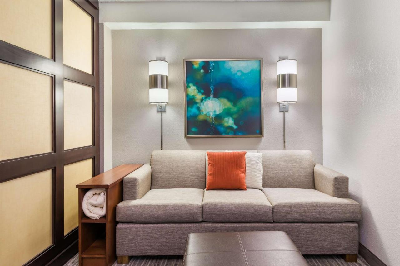 Double Room with Bath Tub - Disability Access at Hyatt Place Ft. Lauderdale/Plantation