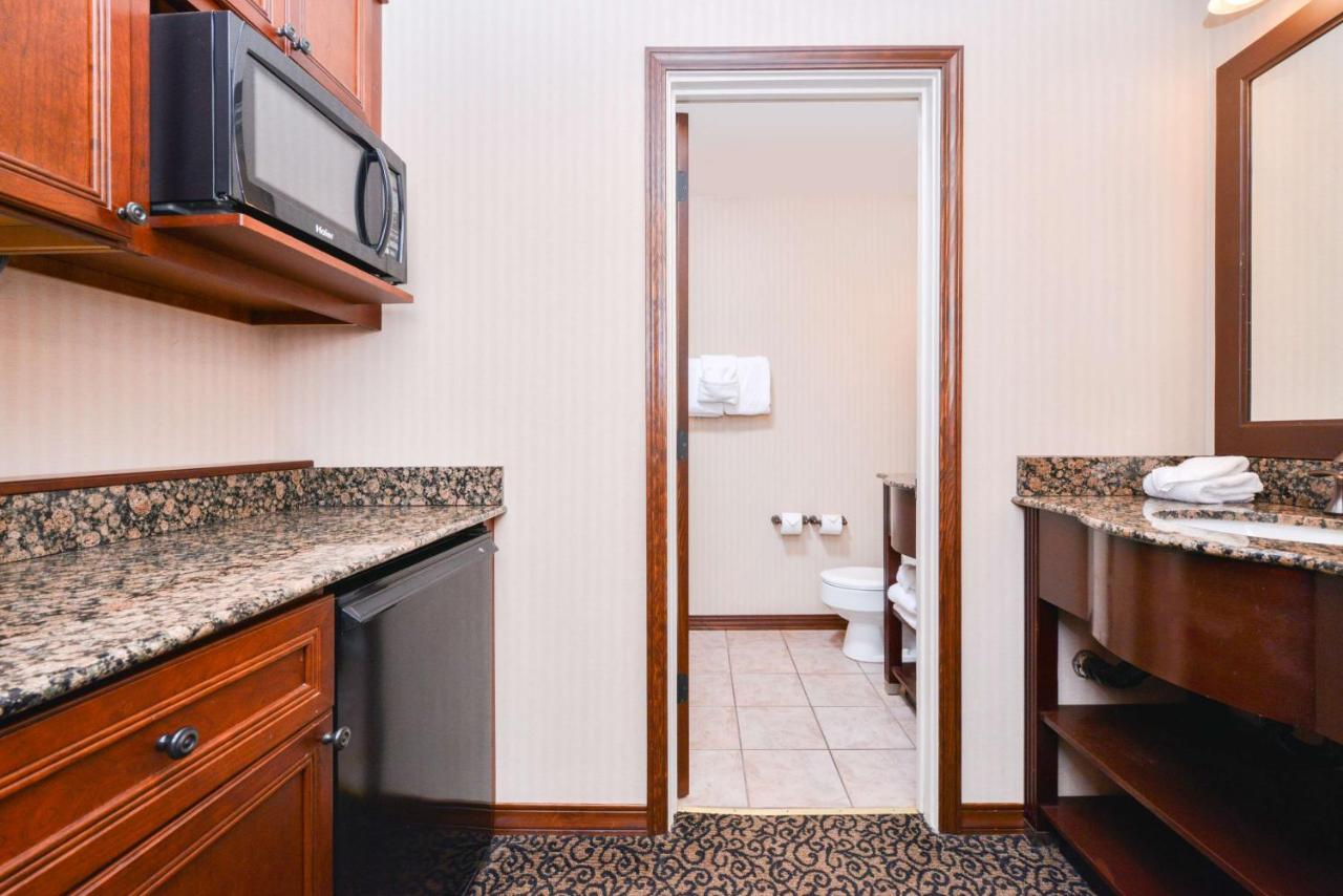| Best Western Edgewater Resort