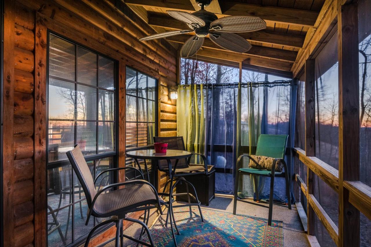 | Still Point Cabin