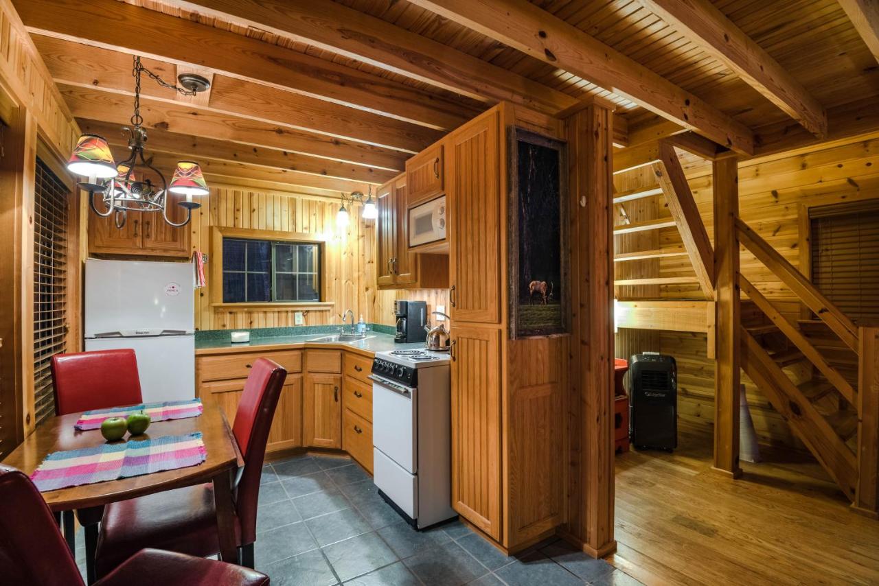 | Still Point Cabin