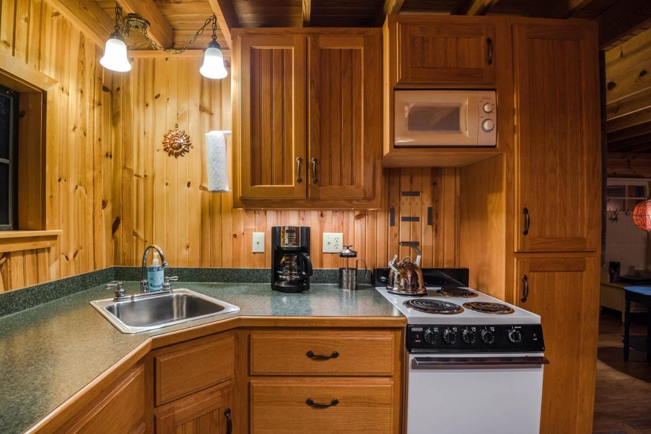 | Still Point Cabin
