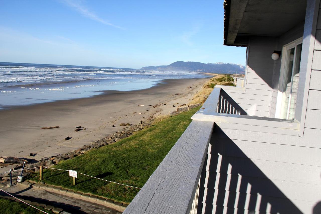 | Surfside Resort