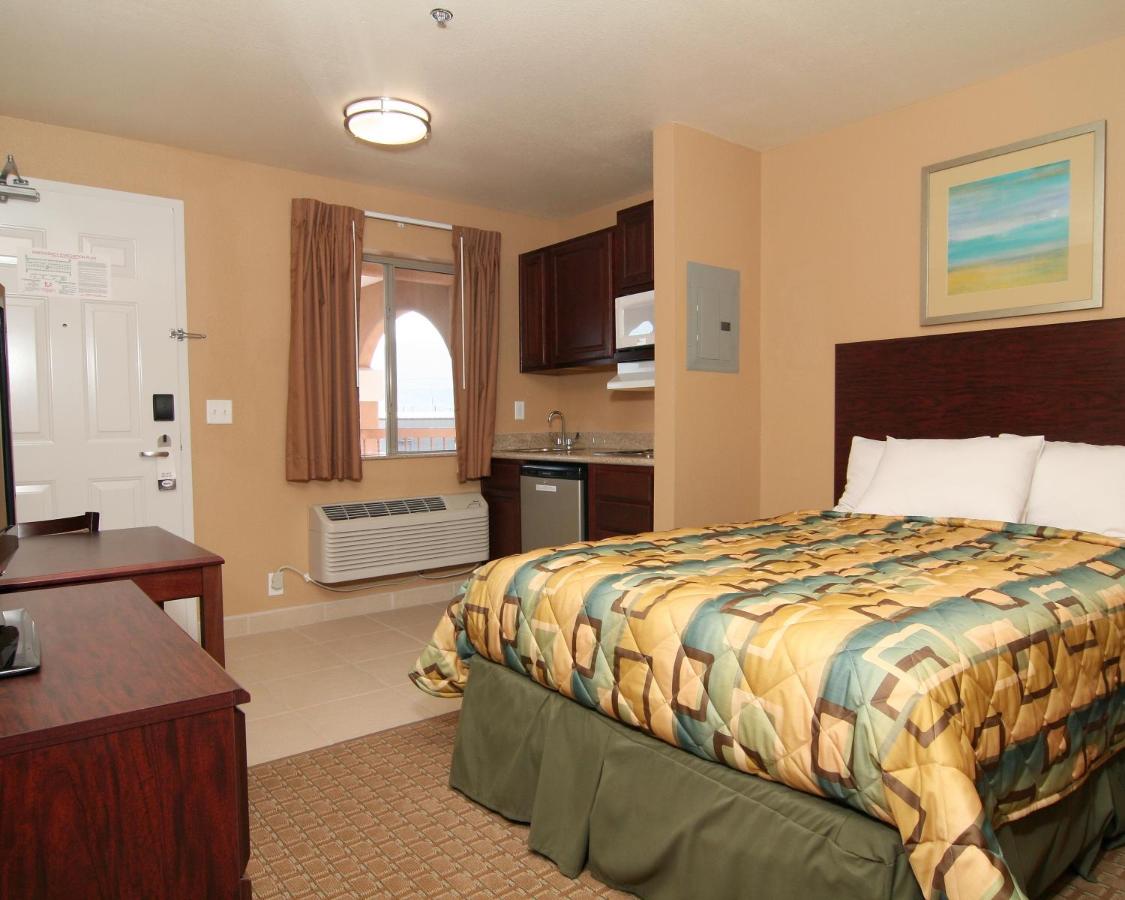 Double Room - Non-Smoking at Suburban Studios Alamogordo