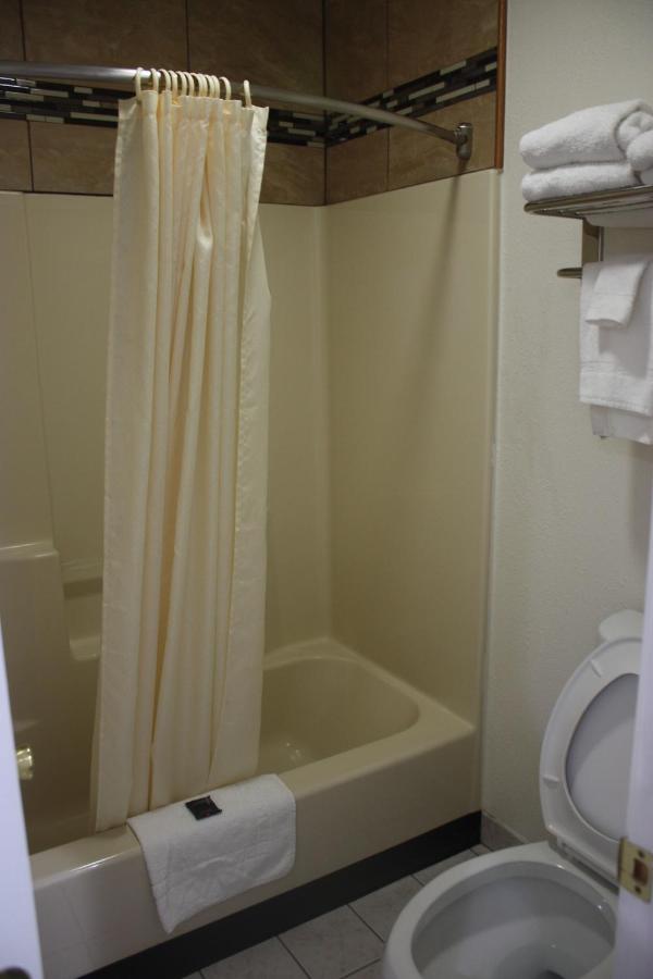 | Value Inn & Suites