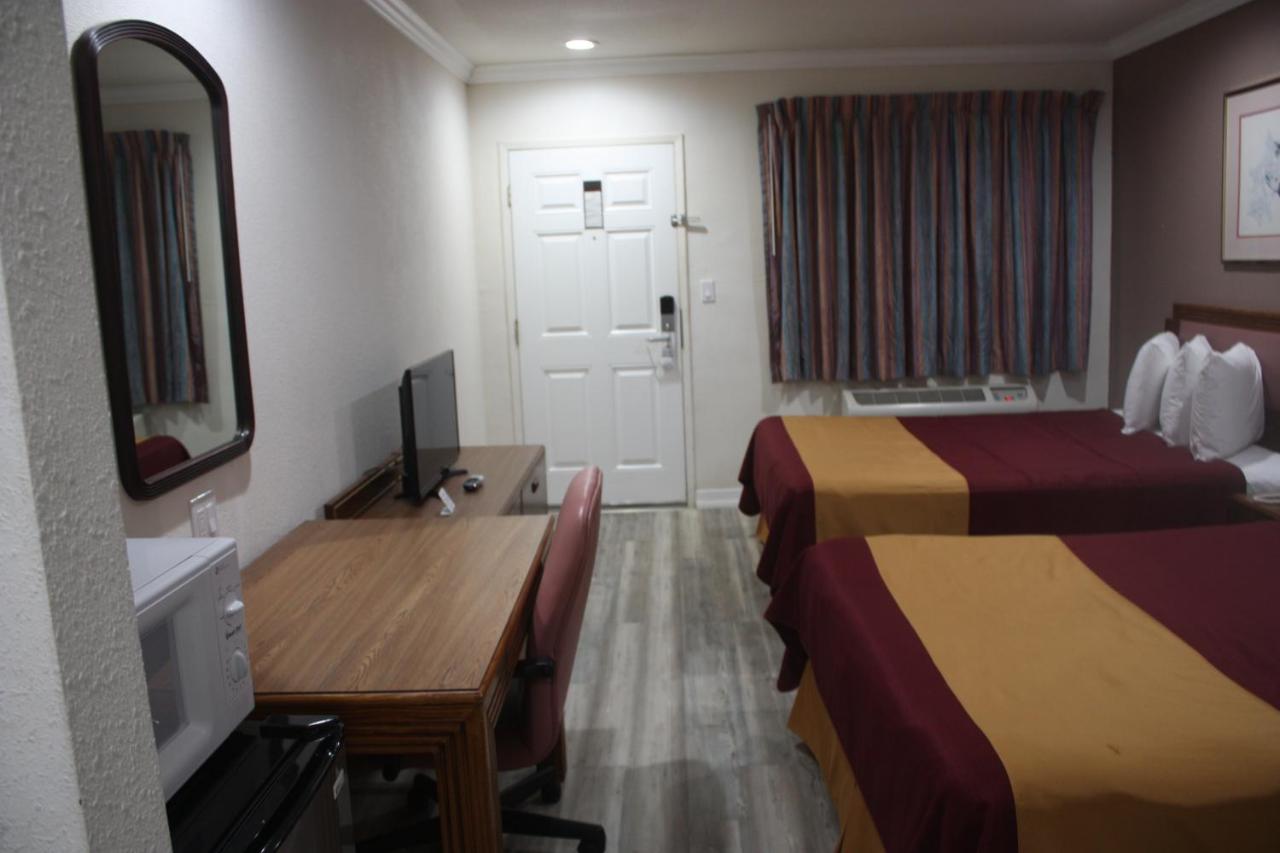 | Value Inn & Suites