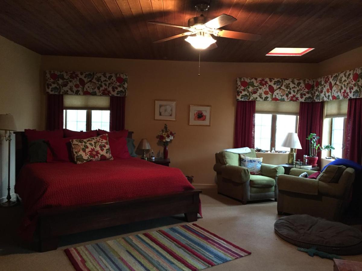| Casa Paloma B&B