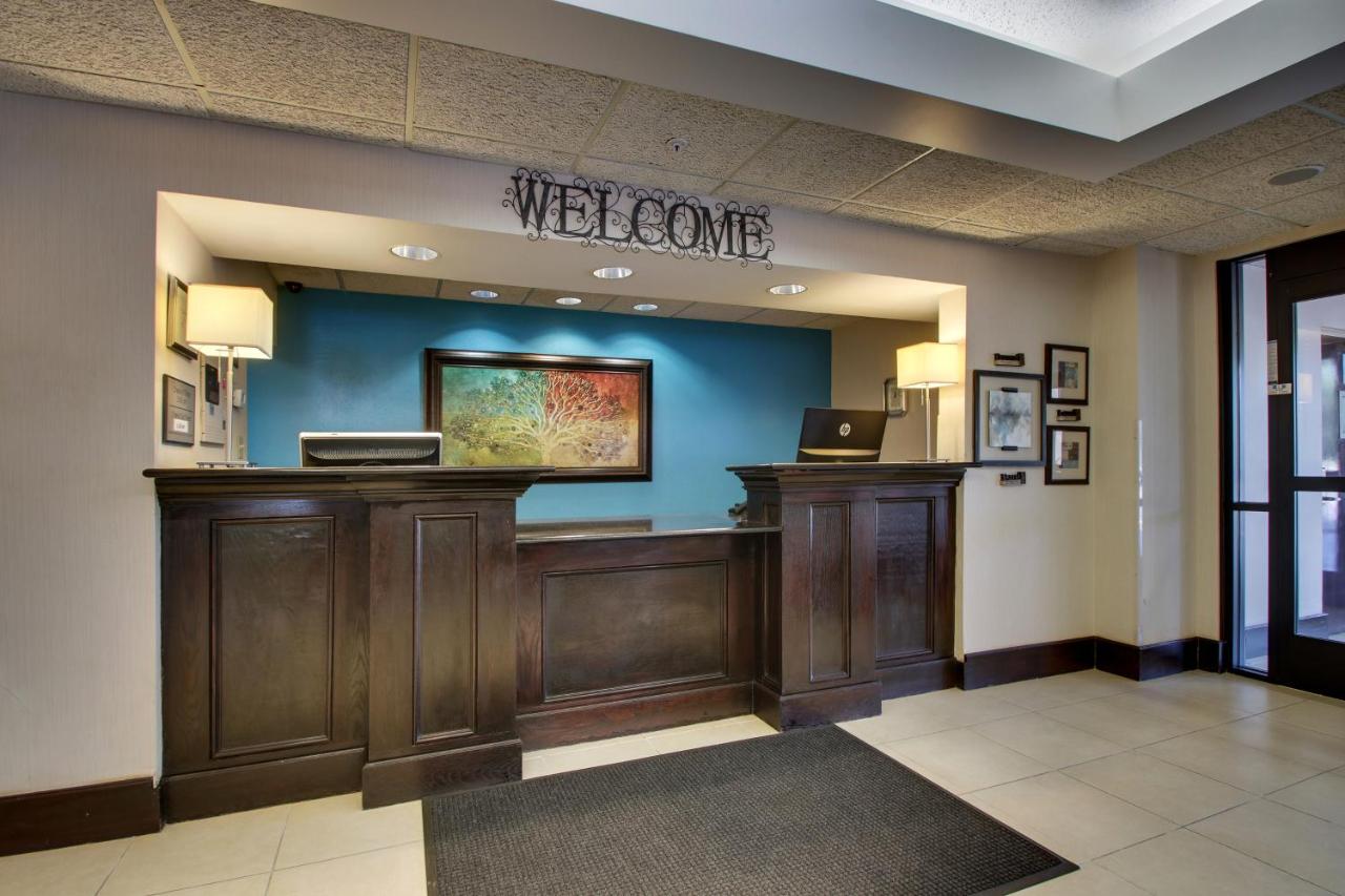 | Wingfield Inn & Suites