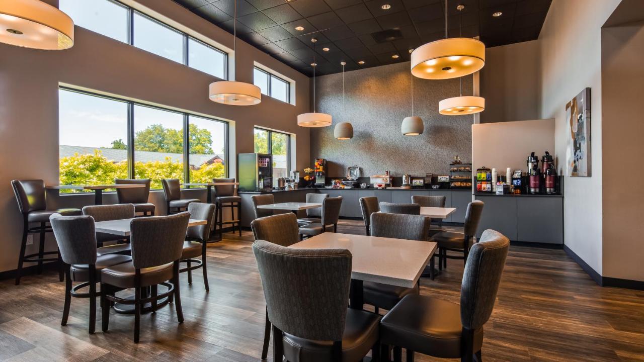 | Best Western New Oregon