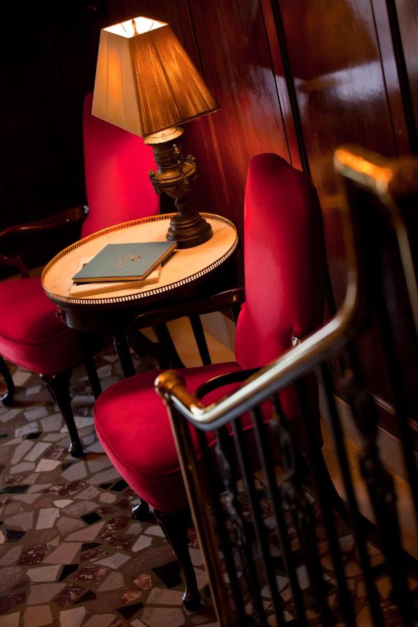 | Hotel Lombardy
