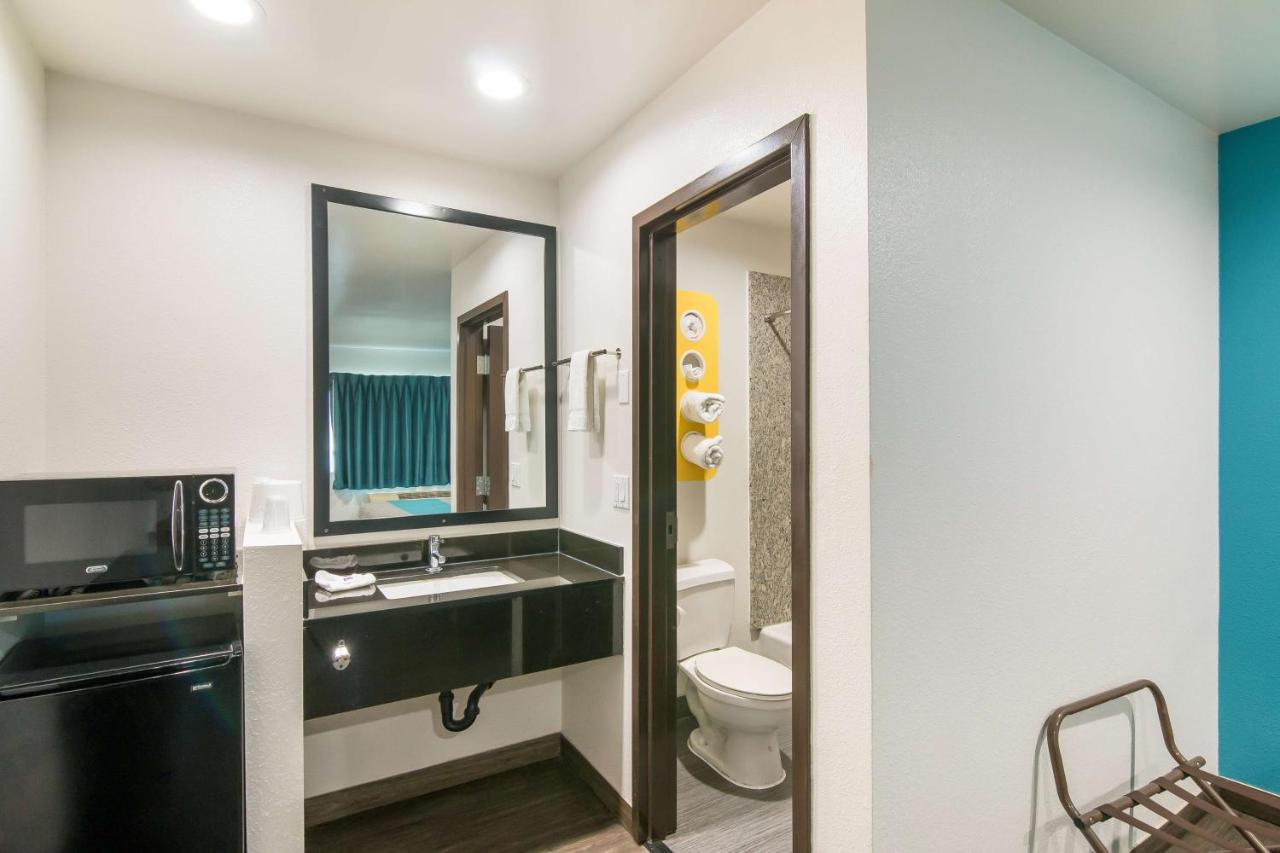 | Motel 6-South El Monte, CA - Los Angeles