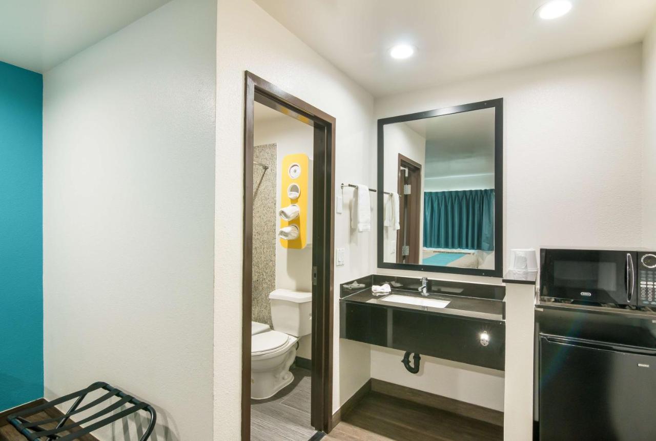 | Motel 6-South El Monte, CA - Los Angeles