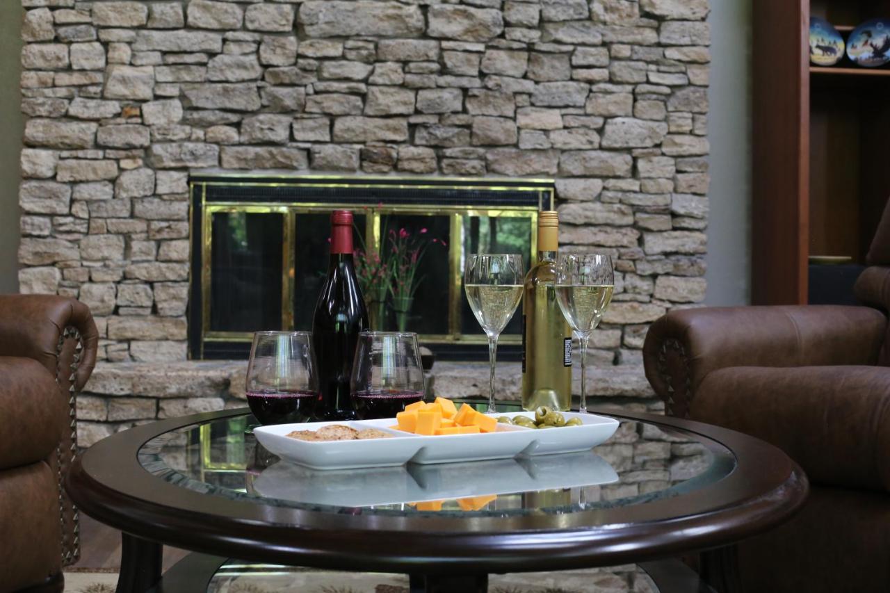 | Ponderosa Ridge A B & B