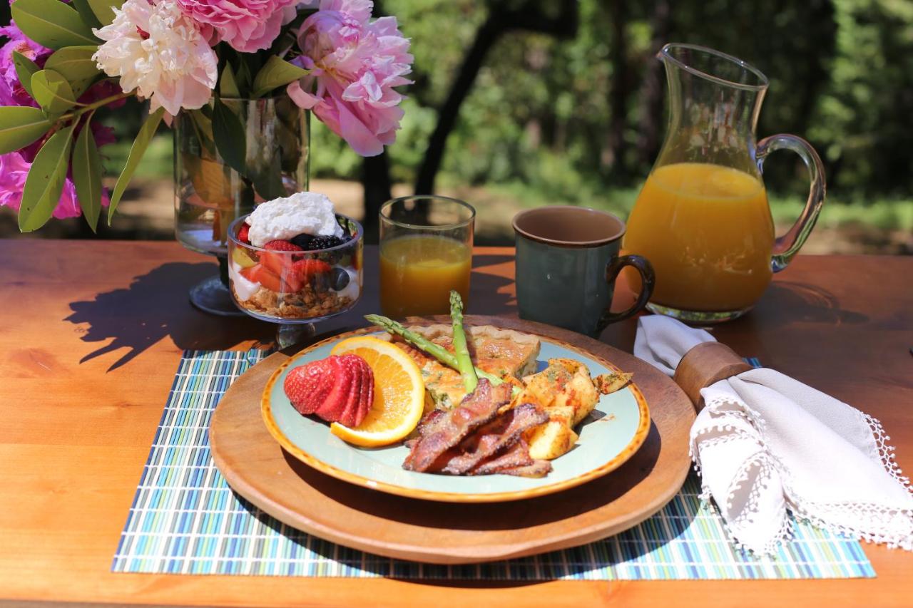 | Ponderosa Ridge A B & B