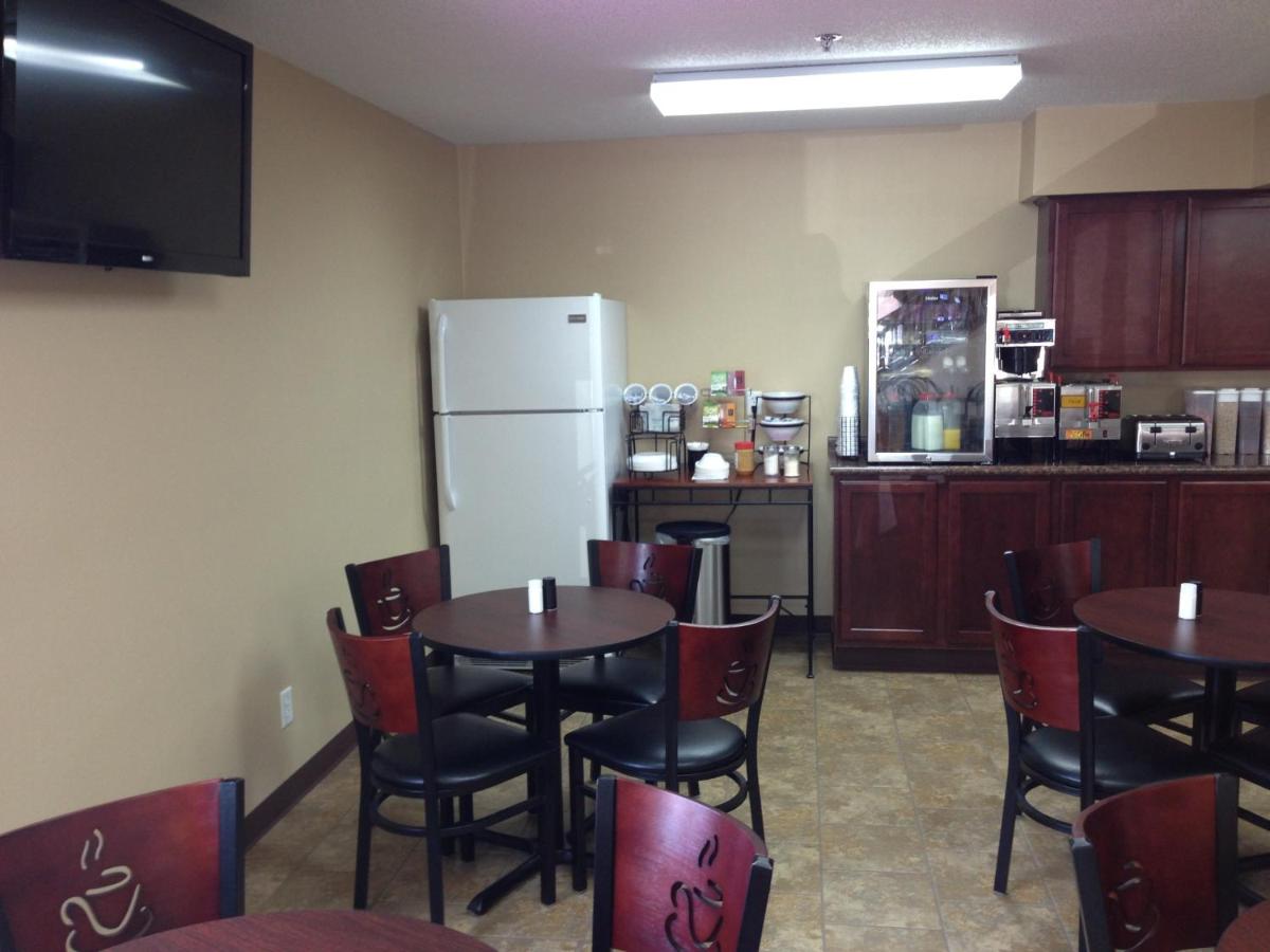 | New Victorian Inn & Suites Kearney