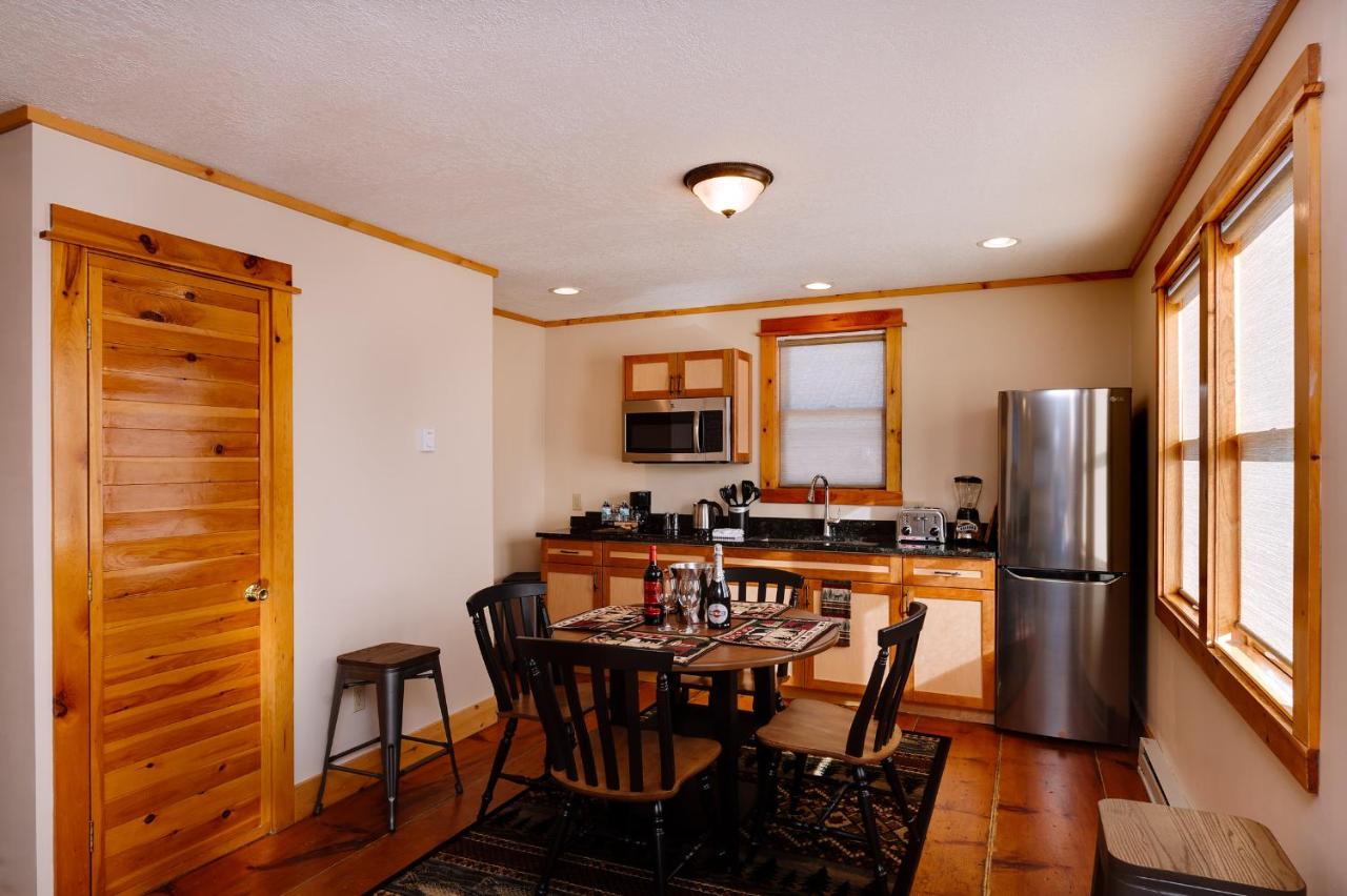  | Cobble Mountain Lodge