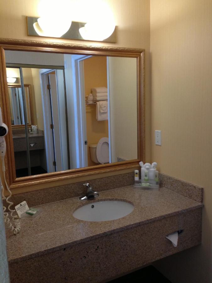 King Room with Roll-in Shower - Disability Access/Non-Smoking at Country Inn & Suites by Radisson, Port Canaveral, FL